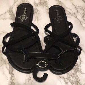 NEW Sole Mates Black Flip Flops size Large 8/9